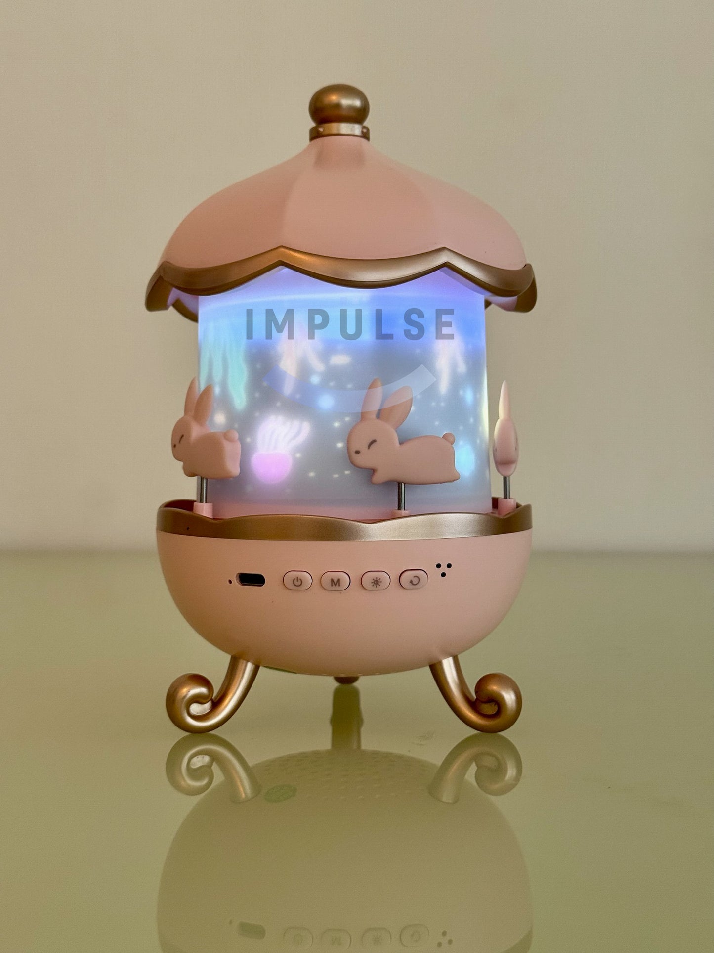 Proyector de Luz Nocturna Infantil LED Rotativo con Música y Diseño Carrusel